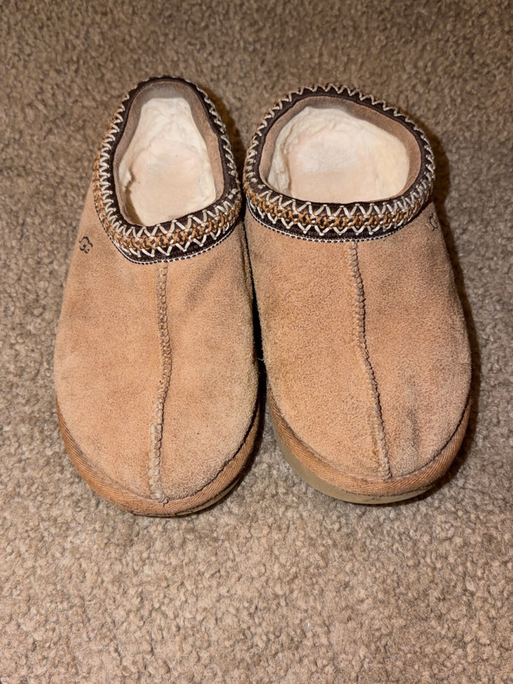 UGG Kids Chestnut Suede Slip-On Slippers